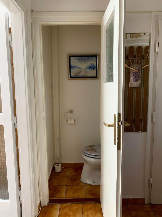 Cozy Apartment In The City Centre Next To Dom Square Szeged Esterno foto